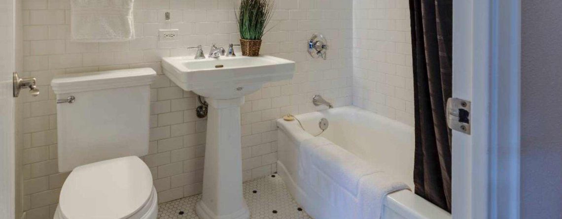 Energy-efficient Solutions for Your Bathroom Plumbing